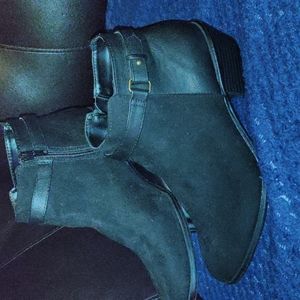 Old Navy "BlackJack" ankle boots
